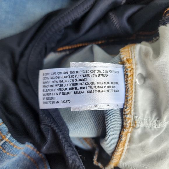 Isabel by Ingrid & Isabel Maternity Womens Midi Shorts Cuffed Hem Blue Size 16 - Picture 7 of 10